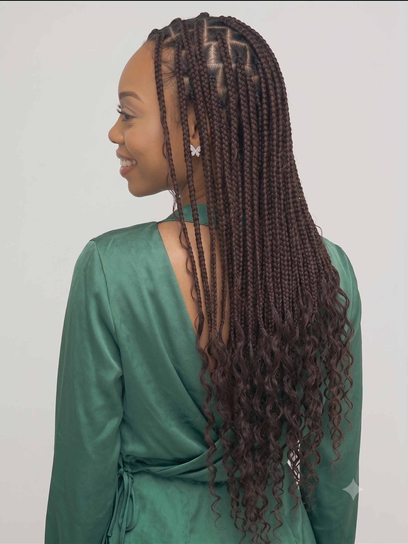 African braiding style by Braids Studio